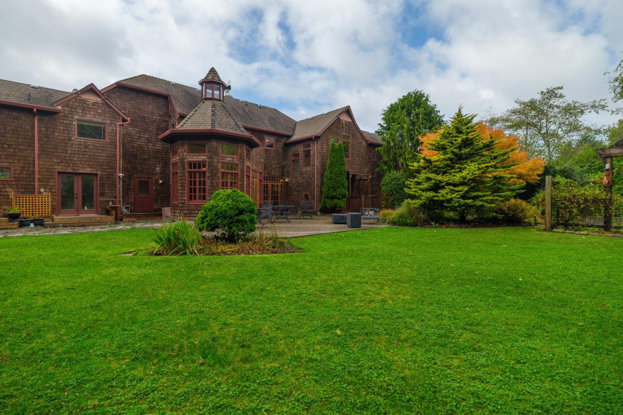 Arch Cape Inn And Retreat Exterior photo